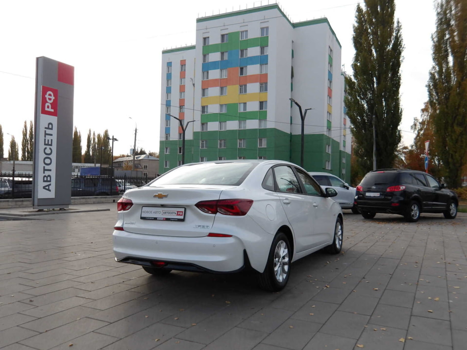 Автомобиль с пробегом Chevrolet Monza в городе Стерлитамак ДЦ - Автосеть.РФ Стерлитамак (ГК "Таско-Моторс")