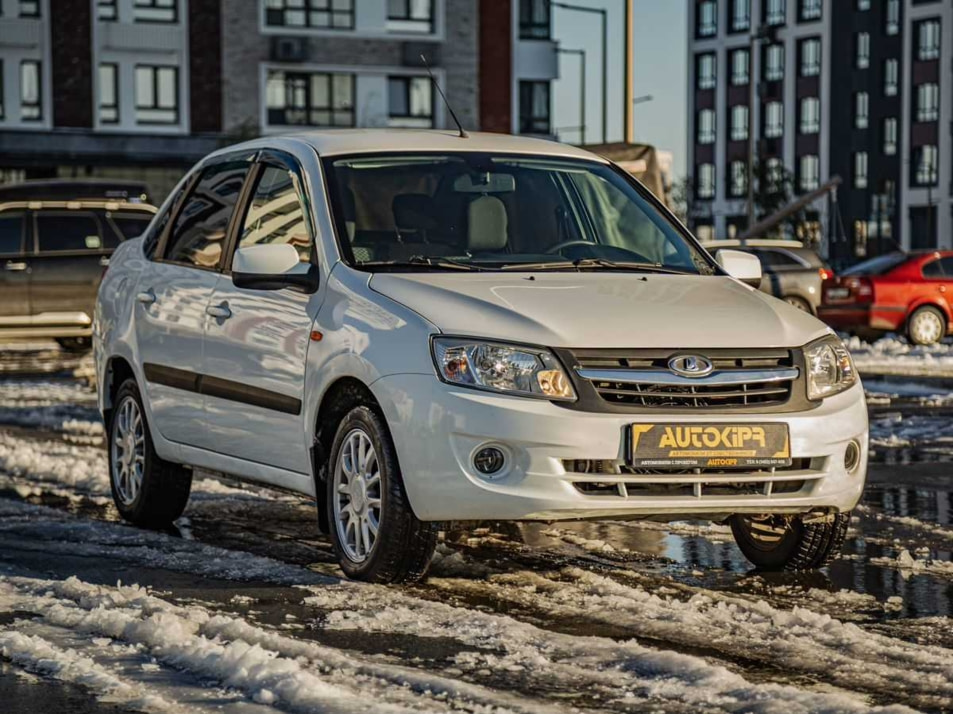 Автомобиль с пробегом LADA Granta в городе Тюмень ДЦ - Центр по продаже автомобилей с пробегом АвтоКиПр