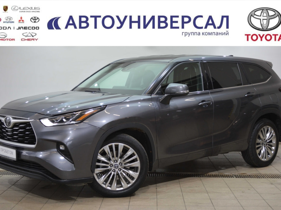 Автомобиль с пробегом Toyota Highlander в городе Сургут ДЦ - Тойота Центр Сургут