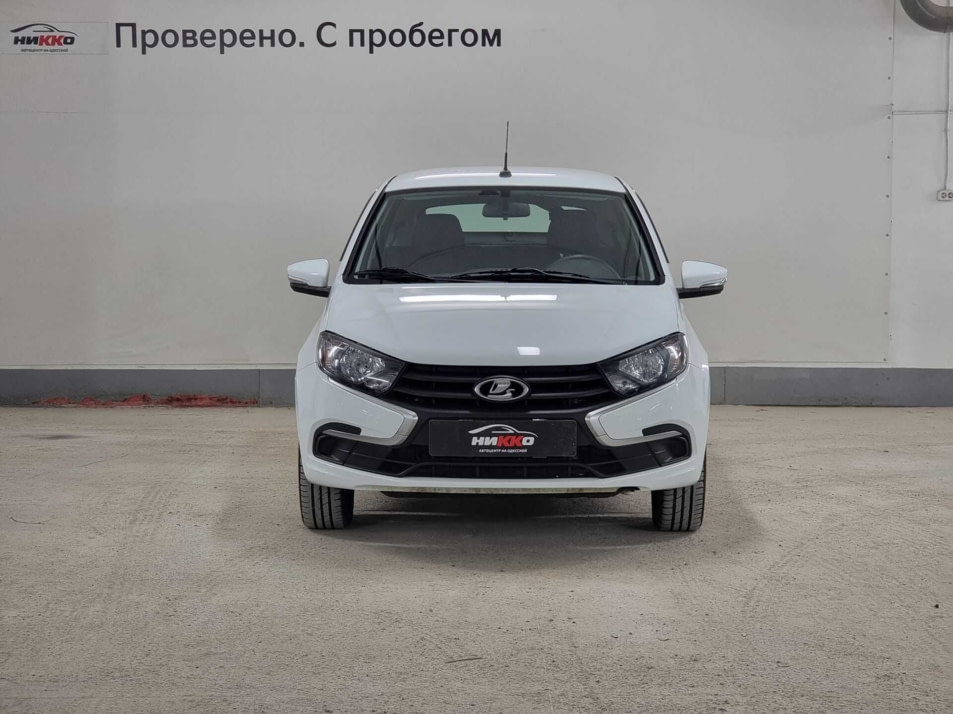 Автомобиль с пробегом LADA Granta в городе Тюмень ДЦ - Автосалон «Никко»