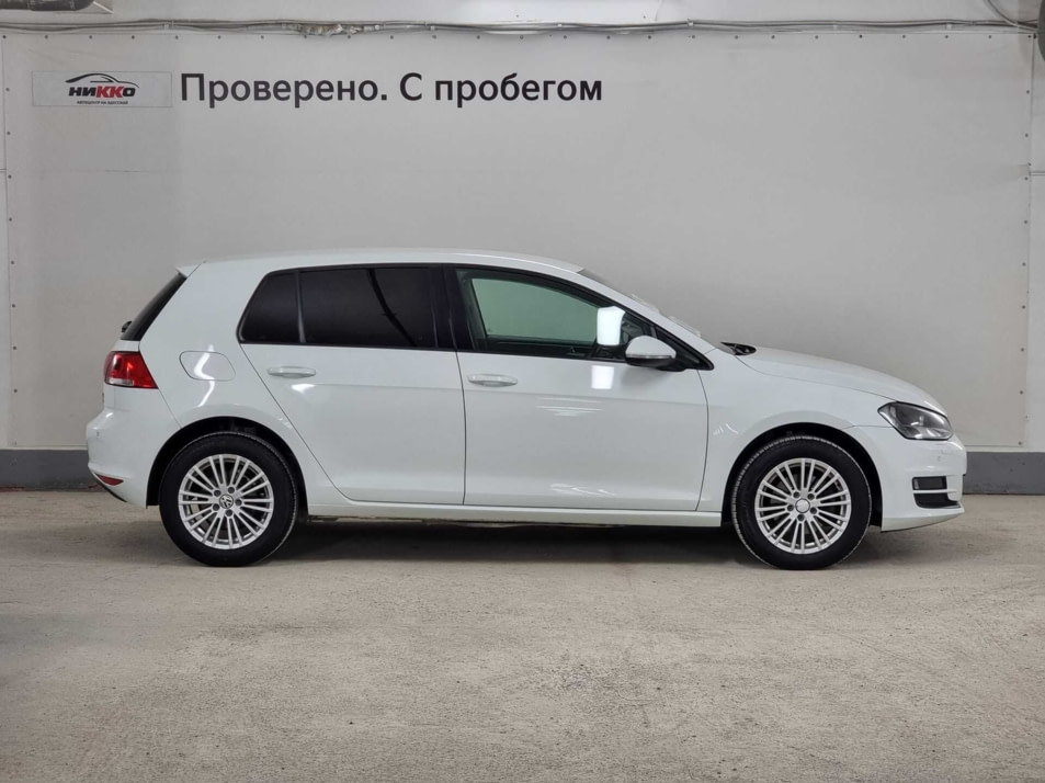 Автомобиль с пробегом Volkswagen Golf в городе Тюмень ДЦ - Автосалон «Никко»