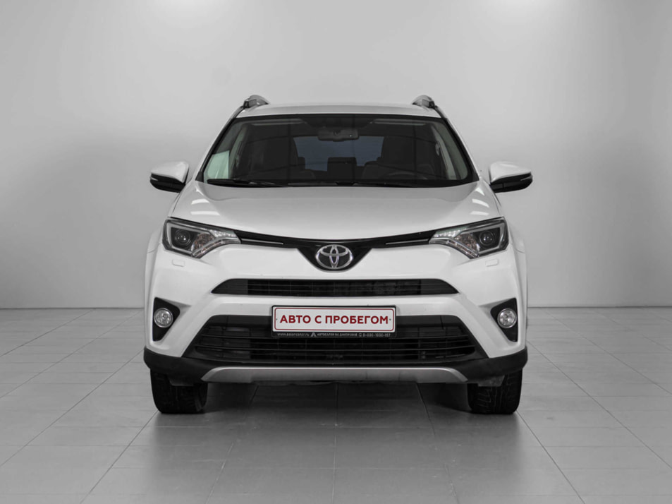 Автомобиль с пробегом Toyota RAV4 в городе Москва ДЦ - Автосалон на Дмитровке