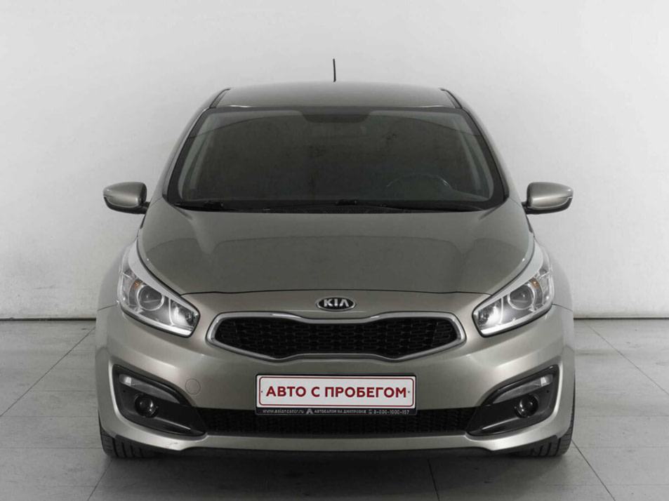 Автомобиль с пробегом Kia Ceed в городе Москва ДЦ - Автосалон на Дмитровке