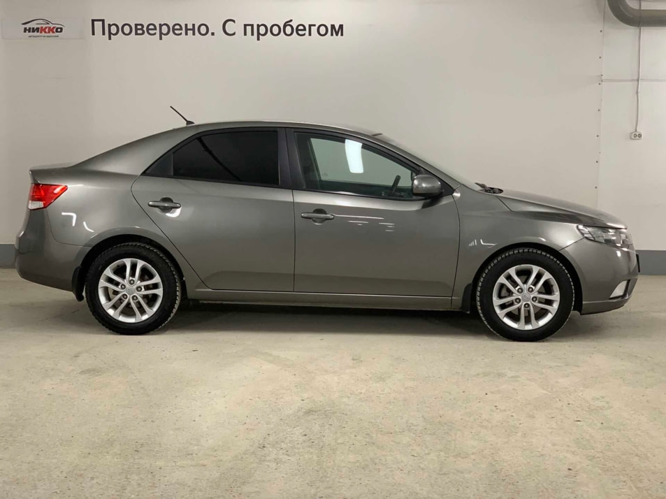 Автомобиль с пробегом Kia Cerato в городе Тюмень ДЦ - Автосалон «Никко»