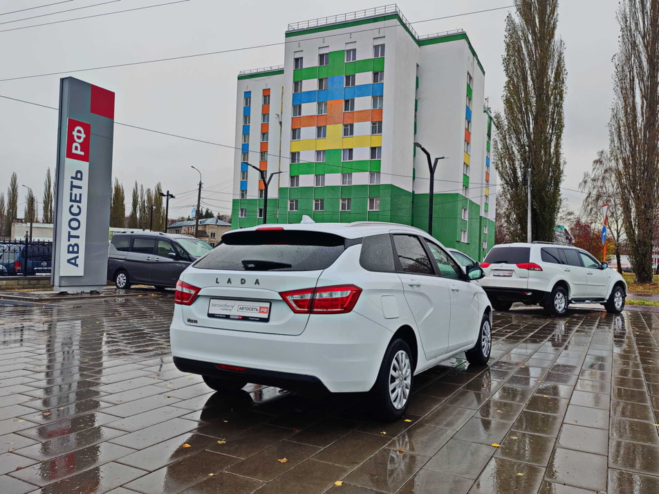 Автомобиль с пробегом LADA Vesta в городе Стерлитамак ДЦ - Автосеть.РФ Стерлитамак (ГК "Таско-Моторс")