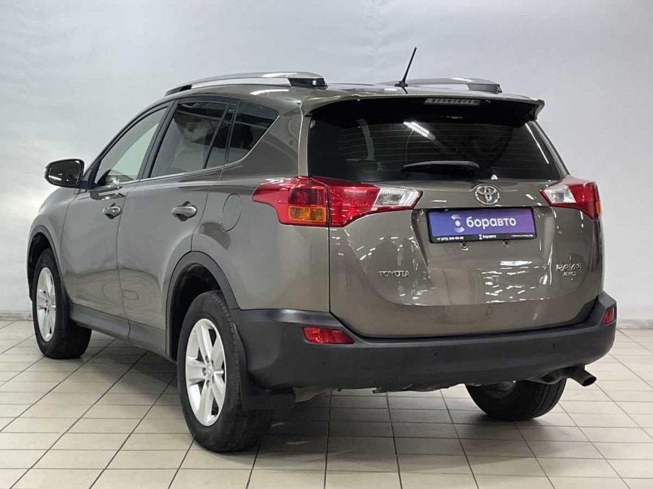 Автомобиль с пробегом Toyota RAV4 в городе Воронеж ДЦ - Воронеж, 9 января