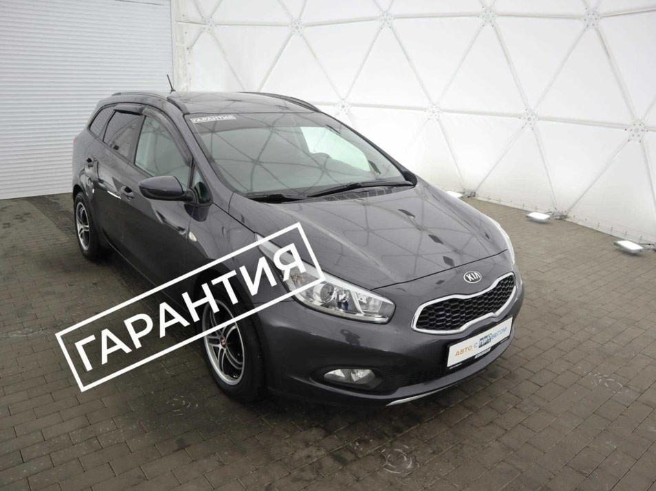 Автомобиль с пробегом Kia Ceed в городе Орел ДЦ - Орёл