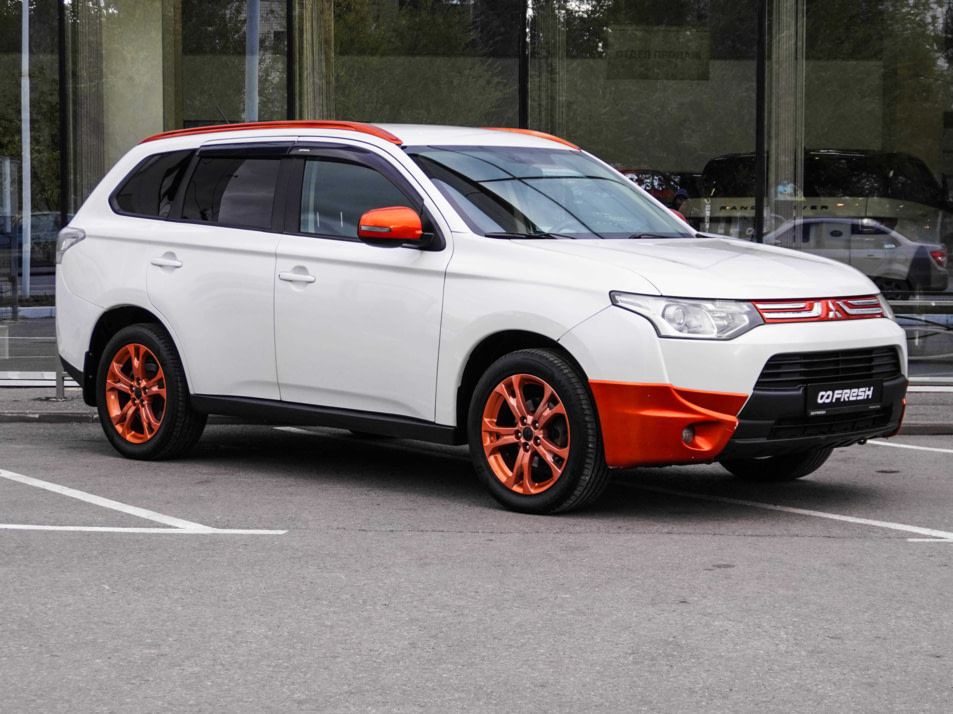 Автомобиль с пробегом Mitsubishi Outlander в городе Тверь ДЦ - AUTO-PAPATIME