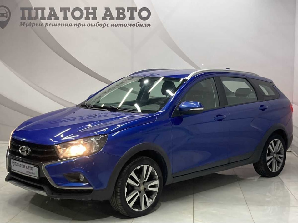 Автомобиль с пробегом LADA Vesta в городе Воронеж ДЦ - Платон Авто