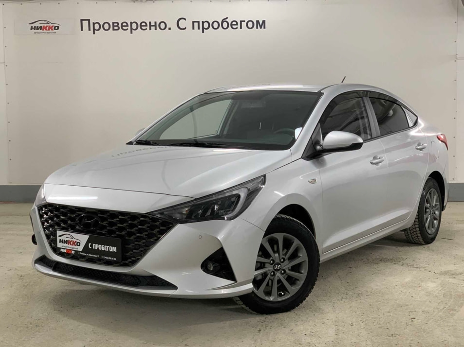 Автомобиль с пробегом Hyundai Solaris в городе Тюмень ДЦ - Автосалон «Никко»