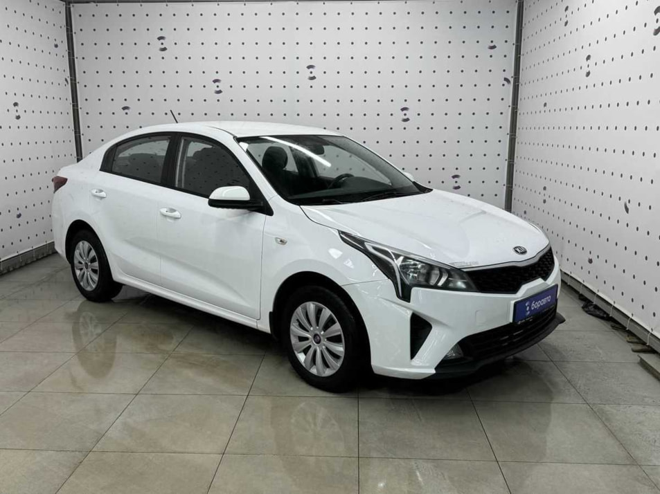 Автомобиль с пробегом Kia Rio в городе Воронеж ДЦ - Воронеж, Независимости