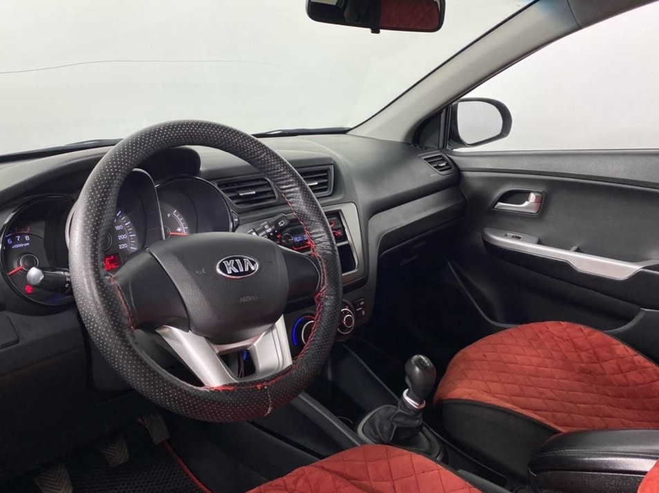 Автомобиль с пробегом Kia Rio в городе Борисоглебск ДЦ - Борисоглебск