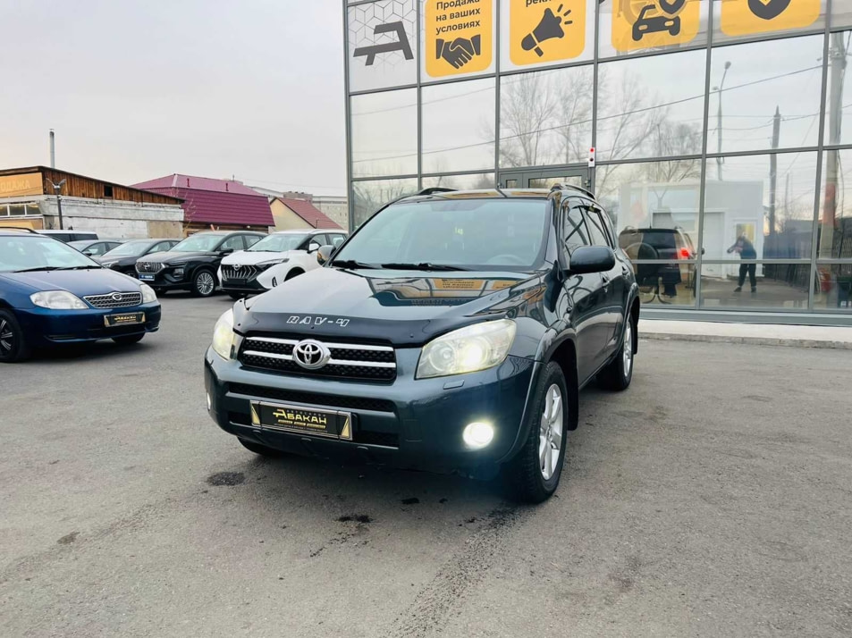 Автомобиль с пробегом Toyota RAV4 в городе Абакан ДЦ - Автосалон Абакан на Тихой