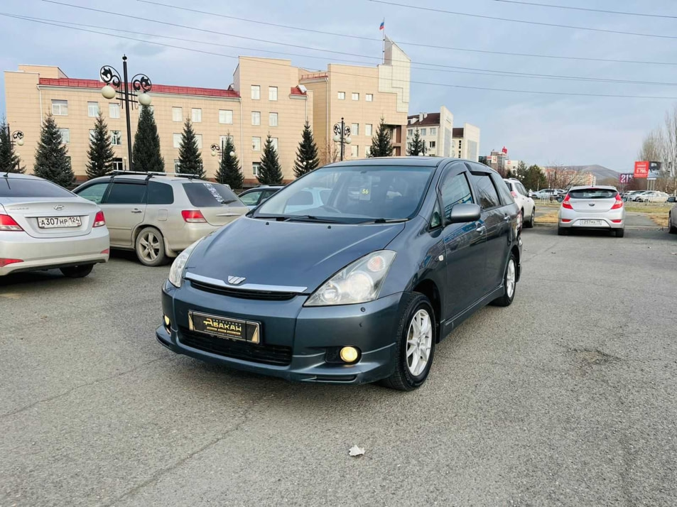 Автомобиль с пробегом Toyota Wish в городе Абакан ДЦ - Автосалон Абакан на Крылова