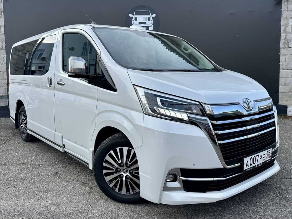 Автомобиль с пробегом Toyota Hiace в городе Пятигорск ДЦ - Автосалон Юг Авто