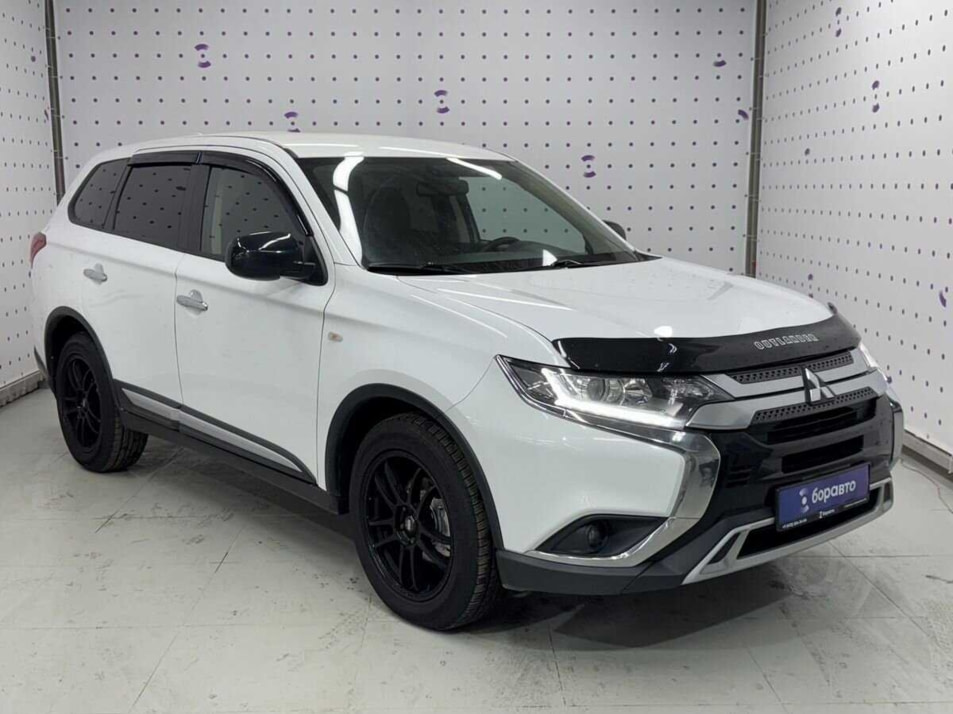 Автомобиль с пробегом Mitsubishi Outlander в городе Воронеж ДЦ - Воронеж, Независимости