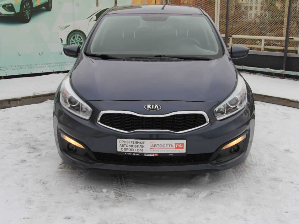 Автомобиль с пробегом Kia Ceed в городе Уфа ДЦ - Автосеть.РФ Уфа (ГК "Таско-Моторс")