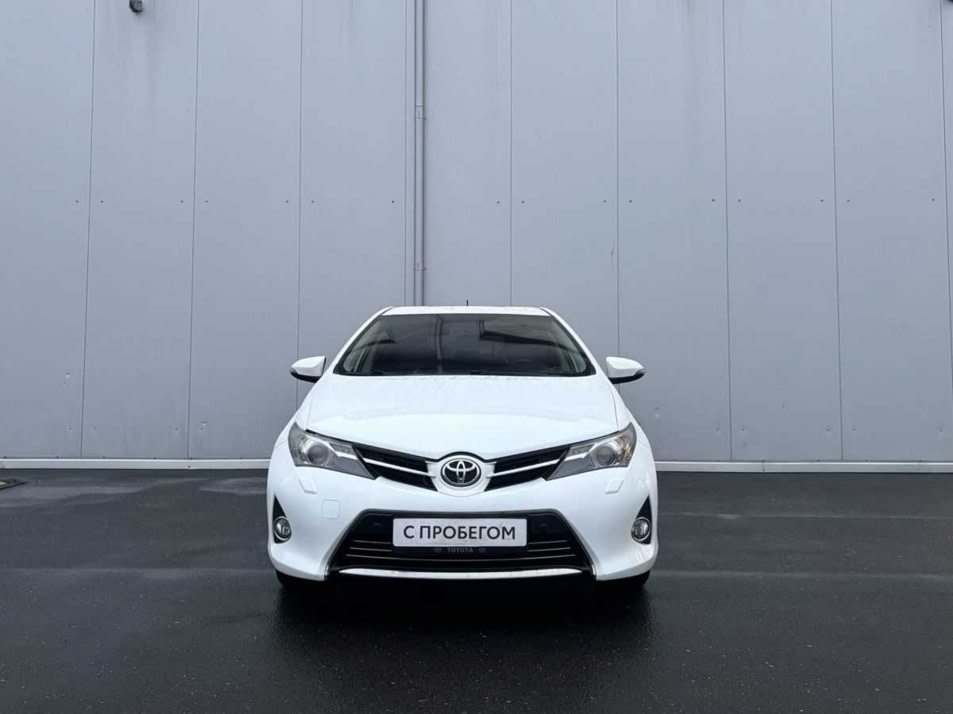 Автомобиль с пробегом Toyota Auris в городе Калининград ДЦ - Тойота Центр Калининград