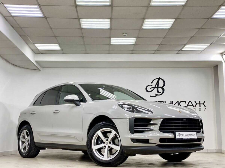 Автомобиль с пробегом Porsche Macan в городе Санкт-Петербург ДЦ - Автовернисаж