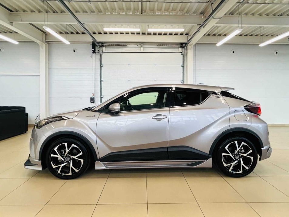 Автомобиль с пробегом Toyota C-HR в городе Абакан ДЦ - Планета Авто