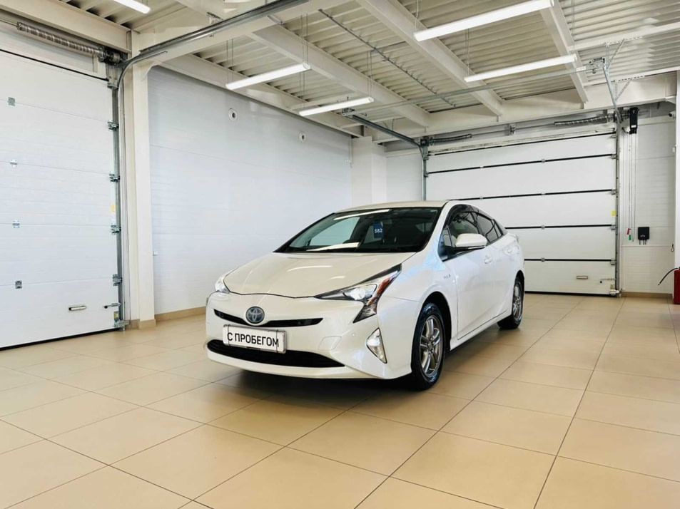 Автомобиль с пробегом Toyota Prius в городе Абакан ДЦ - Планета Авто