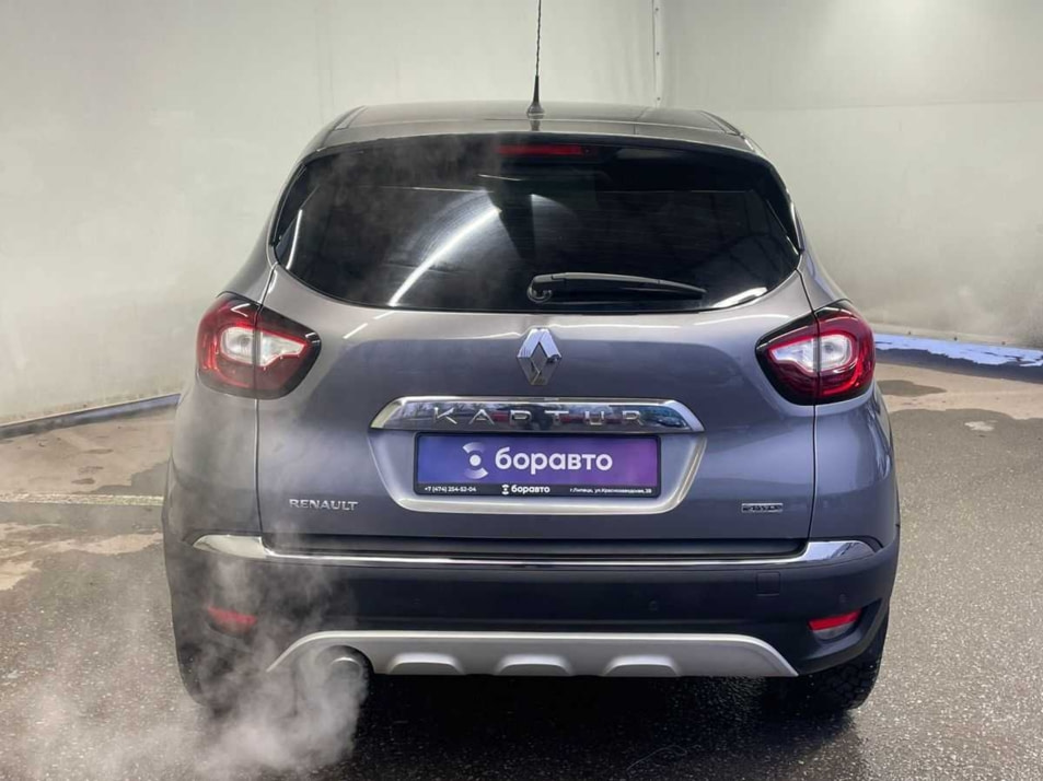 Автомобиль с пробегом Renault Kaptur в городе Липецк ДЦ - Липецк