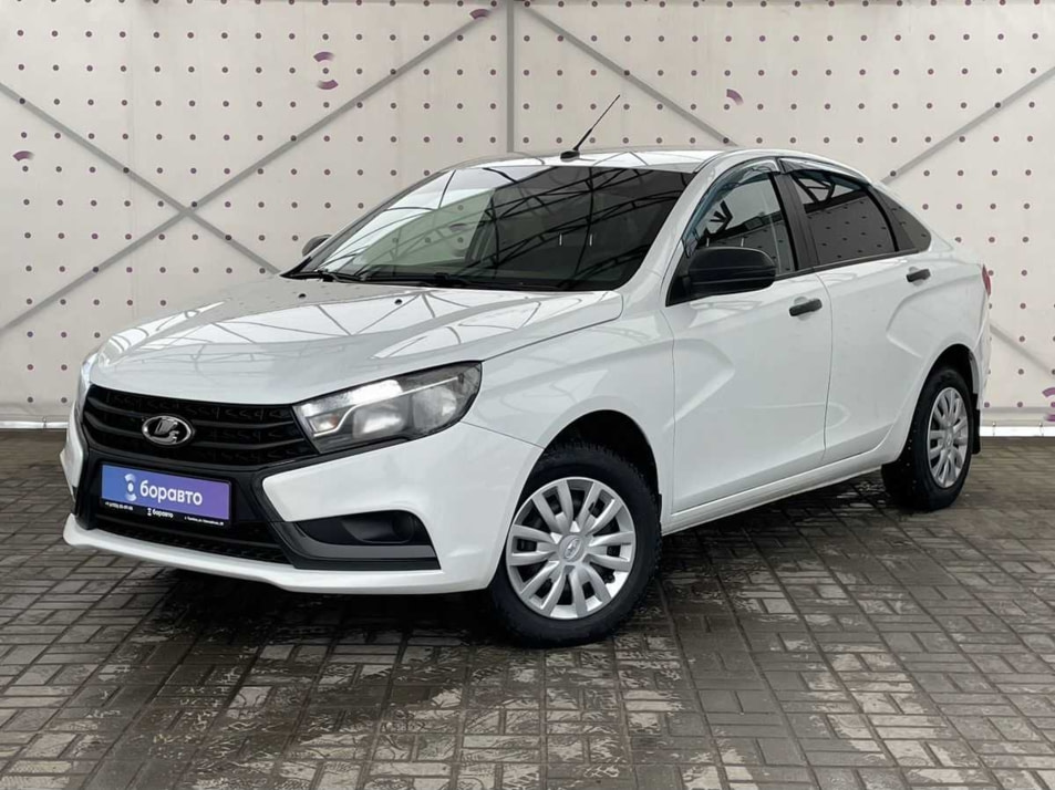 Автомобиль с пробегом LADA Vesta в городе Тамбов ДЦ - Тамбов