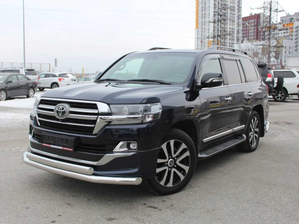 Автомобиль с пробегом Toyota Land Cruiser в городе Екатеринбург ДЦ - Лексус - Екатеринбург