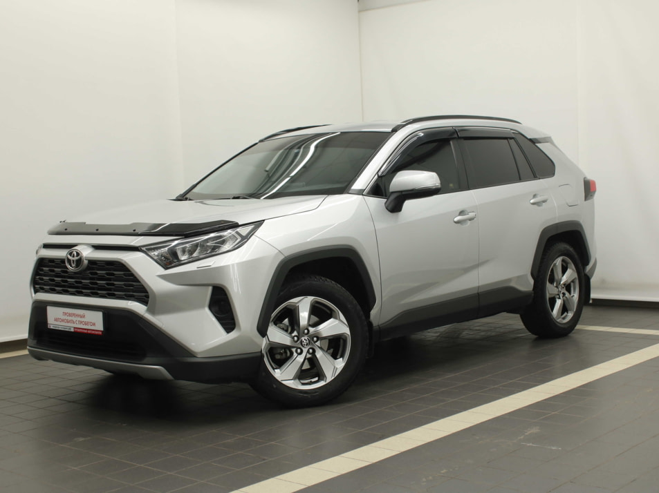 Автомобиль с пробегом Toyota RAV4 в городе Красноярск ДЦ - Тойота Центр Красноярск