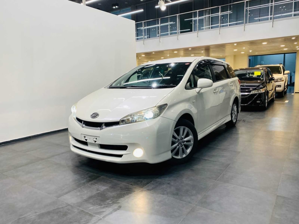 Автомобиль с пробегом Toyota Wish в городе Абакан ДЦ - Планета Авто Север