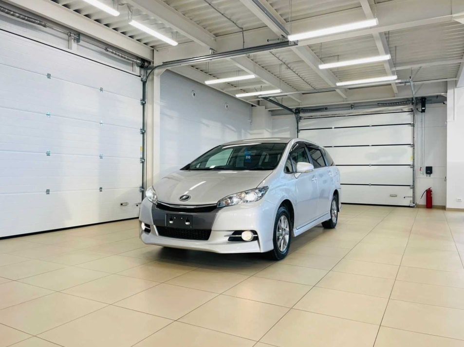 Автомобиль с пробегом Toyota Wish в городе Абакан ДЦ - Планета Авто