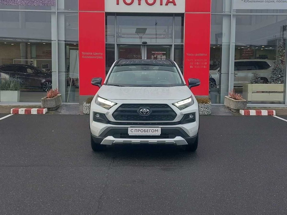 Автомобиль с пробегом Toyota RAV4 в городе Калининград ДЦ - Тойота Центр Калининград