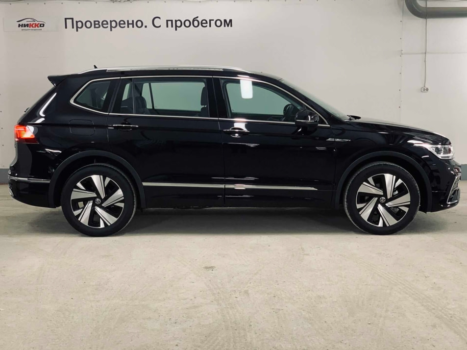 Автомобиль с пробегом Volkswagen Tiguan в городе Тюмень ДЦ - Автосалон «Никко»