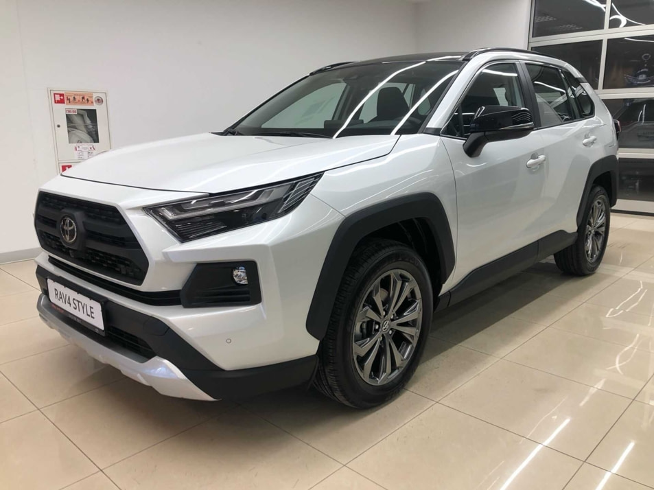 Автомобиль с пробегом Toyota RAV4 в городе Челябинск ДЦ - Тойота Центр Челябинск Восток