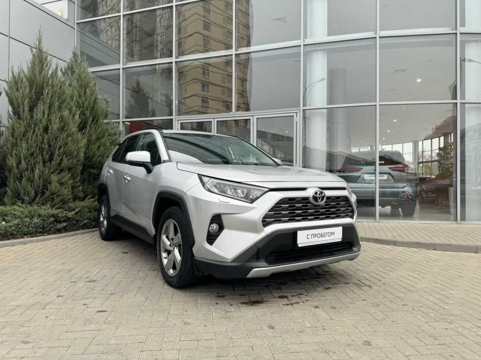 Автомобиль с пробегом Toyota RAV4 в городе Ростов-на-Дону ДЦ - Тойота Центр Ростов-на-Дону Юг