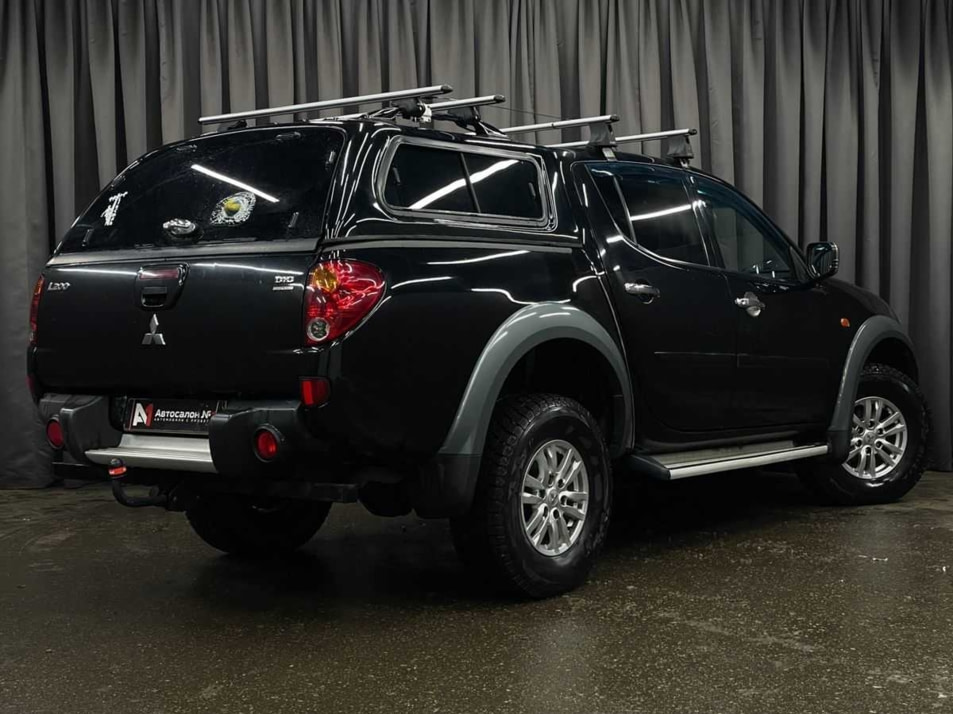 Автомобиль с пробегом Mitsubishi L200 в городе Нижний Новгород ДЦ - Автосалон №1