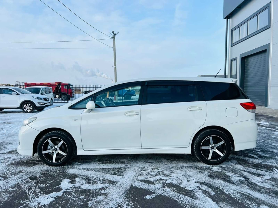 Автомобиль с пробегом Toyota Wish в городе Абакан ДЦ - Планета Авто