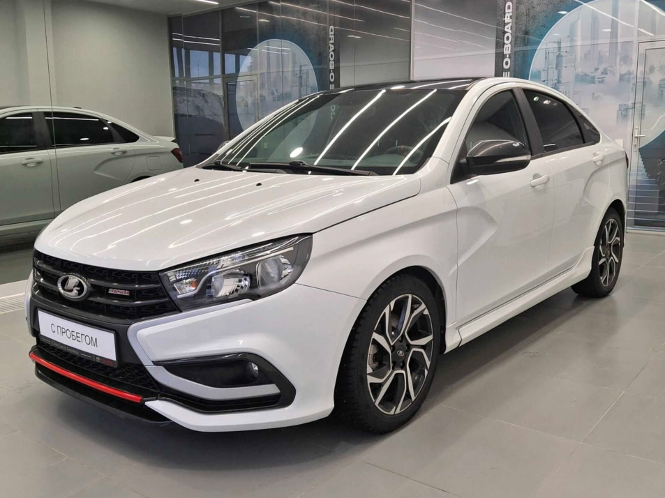 Автомобиль с пробегом LADA Vesta 2019 в Смоленск