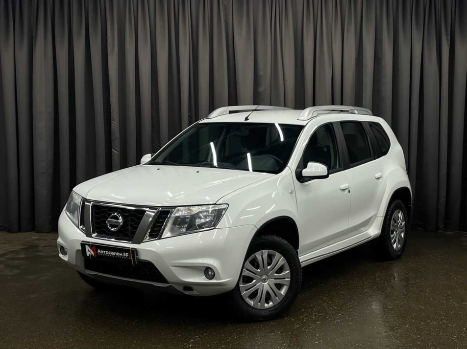 Автомобиль с пробегом Nissan Terrano в городе Нижний Новгород ДЦ - Автосалон №1