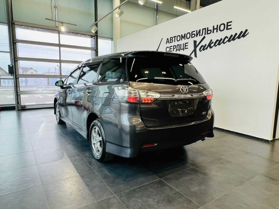 Автомобиль с пробегом Toyota Wish в городе Абакан ДЦ - Планета Авто Север