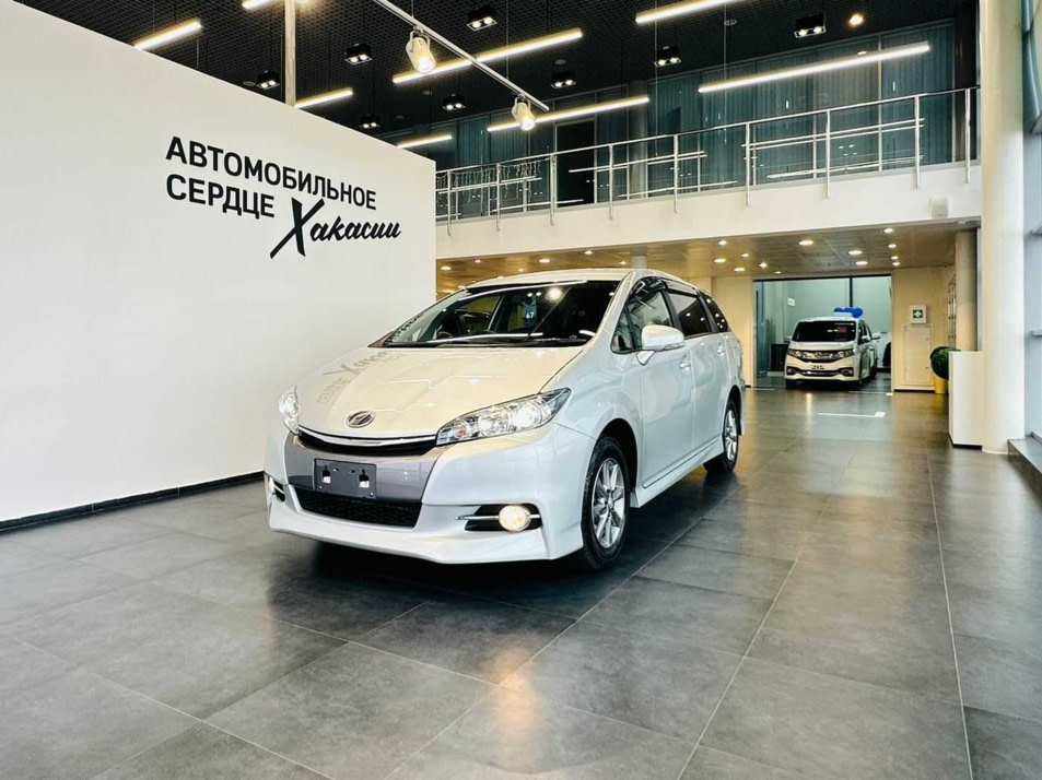 Автомобиль с пробегом Toyota Wish в городе Абакан ДЦ - Планета Авто Север