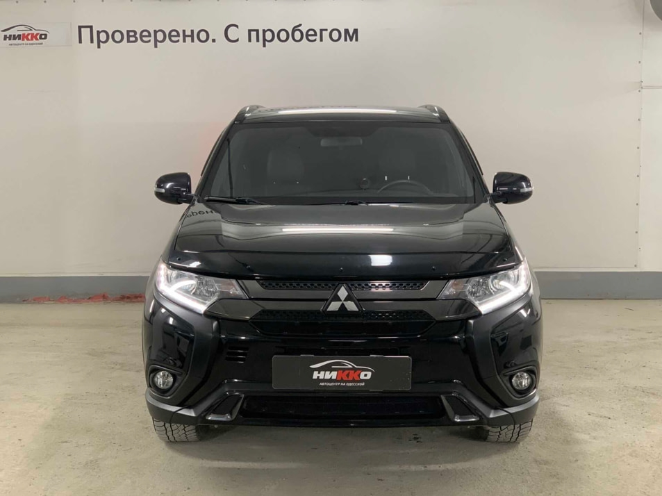 Автомобиль с пробегом Mitsubishi Outlander в городе Тюмень ДЦ - Автосалон «Никко»