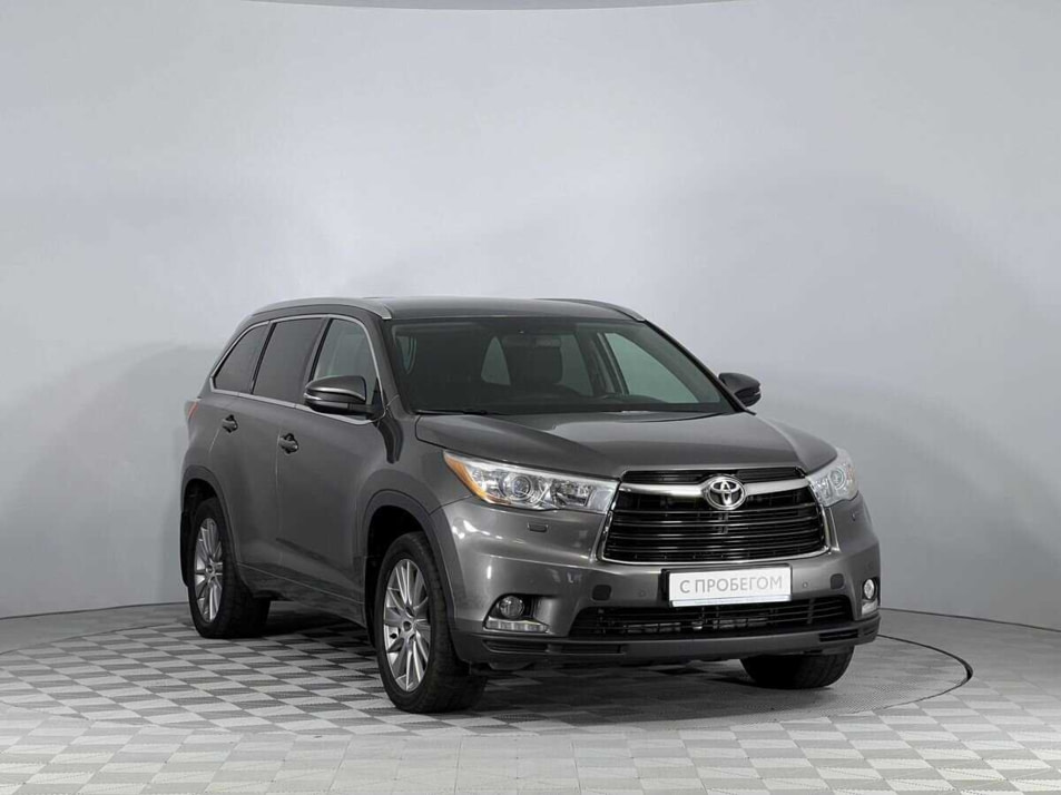 Автомобиль с пробегом Toyota Highlander в городе Калининград ДЦ - Тойота Центр Калининград