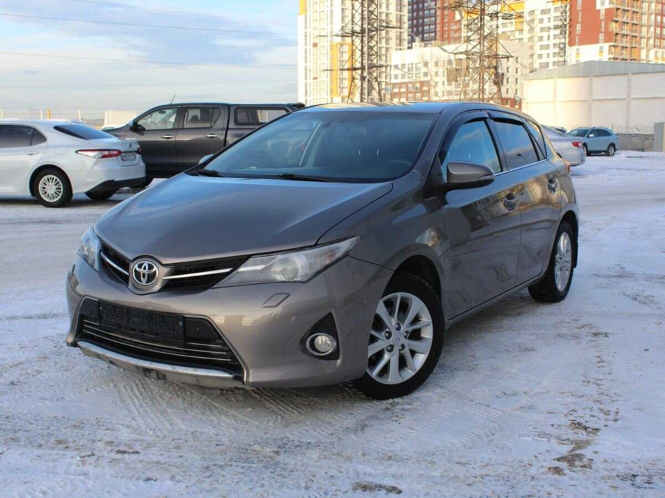 Автомобиль с пробегом Toyota Auris в городе Екатеринбург ДЦ - Лексус - Екатеринбург