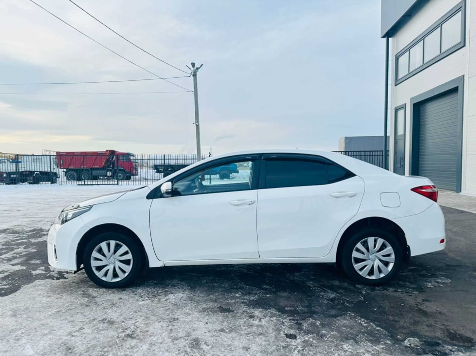 Автомобиль с пробегом Toyota Corolla в городе Абакан ДЦ - Планета Авто