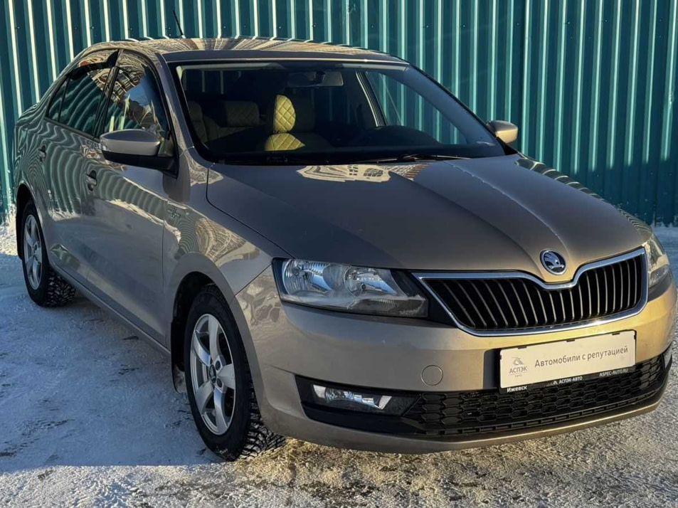 Автомобиль с пробегом ŠKODA Rapid в городе Ижевск ДЦ - Автомобили с пробегом на Холмогорова