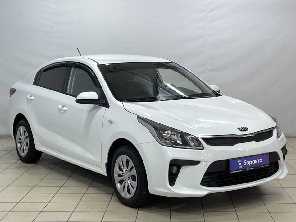 Автомобиль с пробегом Kia Rio в городе Воронеж ДЦ - Боравто на 9 Января (Воронеж)