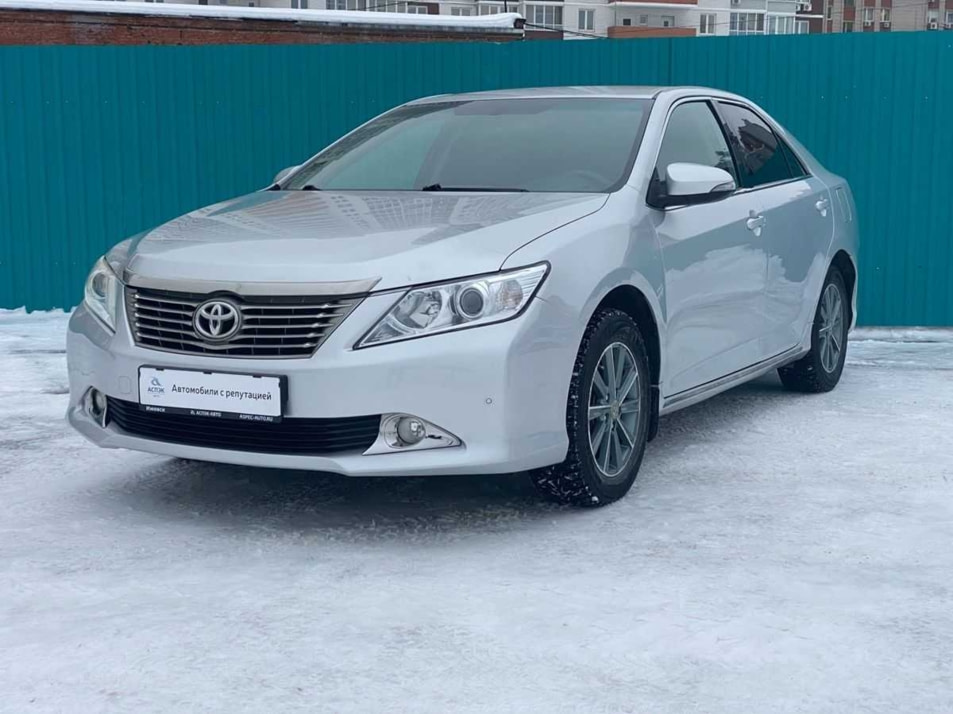 Автомобиль с пробегом Toyota Camry в городе Ижевск ДЦ - Автомобили с пробегом на Холмогорова