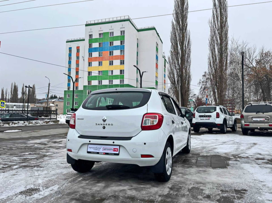 Автомобиль с пробегом Renault SANDERO в городе Стерлитамак ДЦ - Автосеть.РФ Стерлитамак (ГК "Таско-Моторс")