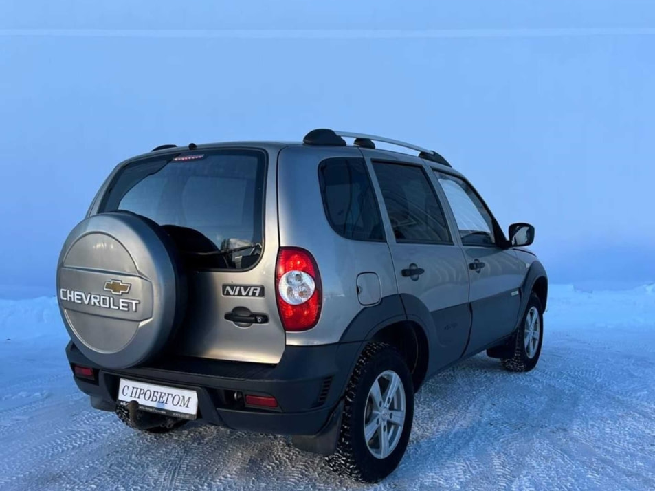 Автомобиль с пробегом Chevrolet Niva в городе Стерлитамак ДЦ - Киа Таско-Моторс авто с пробегом